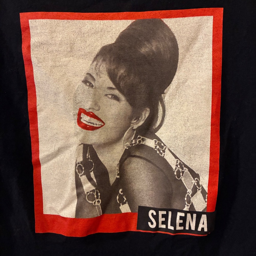 Selena Quintanilla Perez Graphic Official T-Shirt Top Size Small Black Cotton